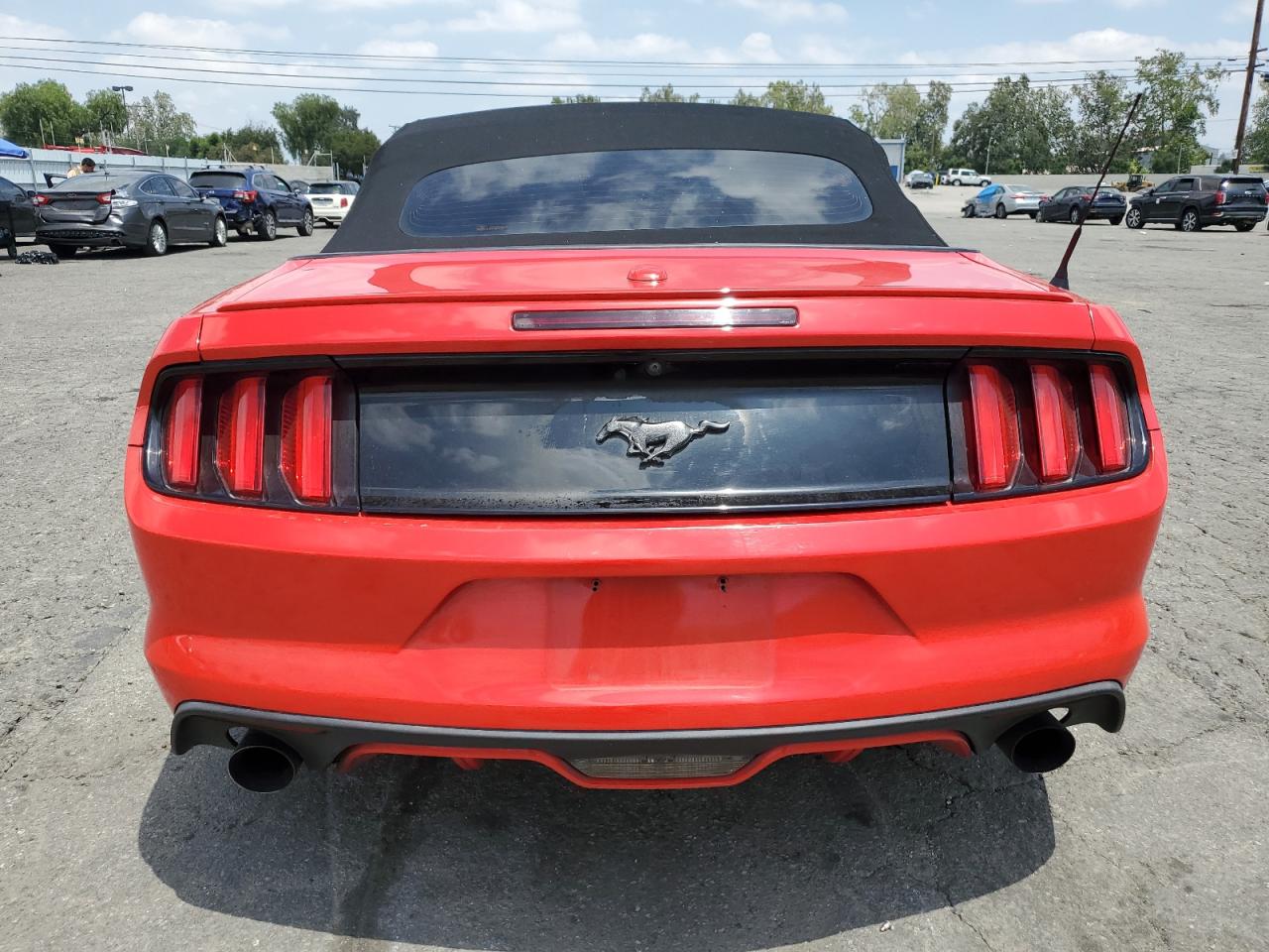 Photo 5 VIN: 1FATP8UHXH5204414 - FORD MUSTANG 