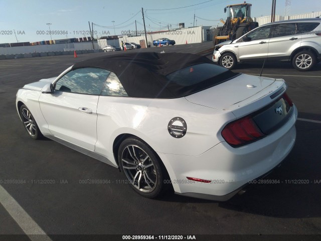 Photo 2 VIN: 1FATP8UHXH5241074 - FORD MUSTANG 