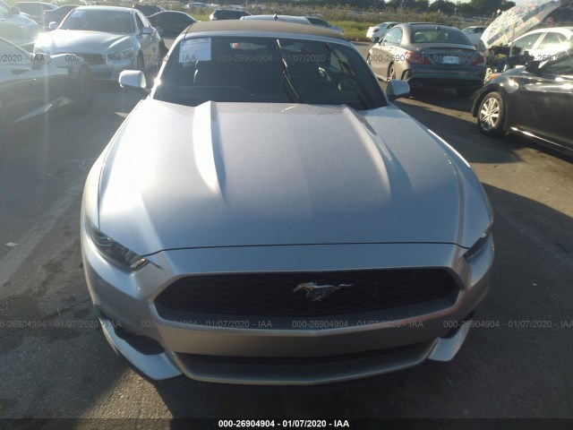 Photo 5 VIN: 1FATP8UHXH5295605 - FORD MUSTANG 