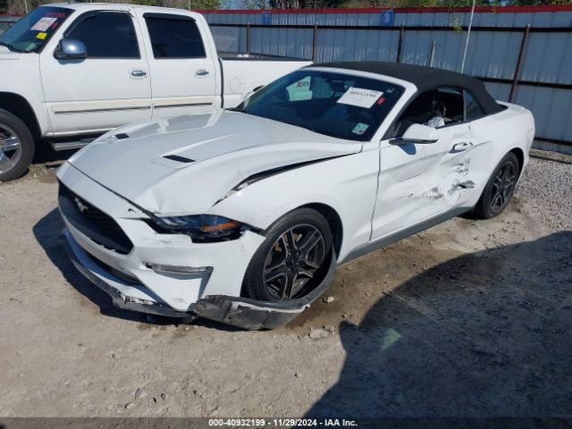 Photo 1 VIN: 1FATP8UHXJ5109499 - FORD MUSTANG 