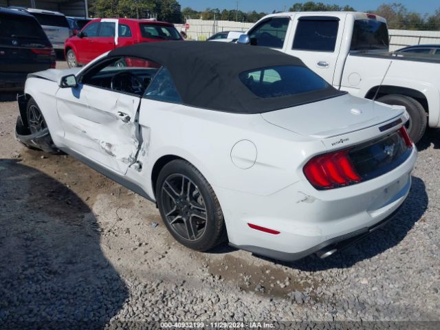 Photo 2 VIN: 1FATP8UHXJ5109499 - FORD MUSTANG 