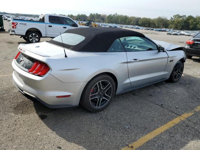 Photo 2 VIN: 1FATP8UHXJ5124813 - FORD MUSTANG 