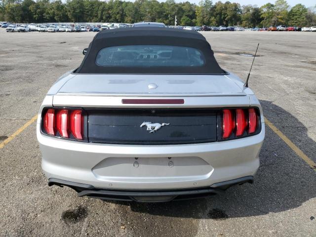 Photo 5 VIN: 1FATP8UHXJ5124813 - FORD MUSTANG 