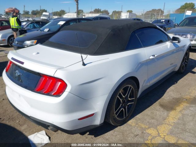 Photo 3 VIN: 1FATP8UHXK5131438 - FORD MUSTANG 