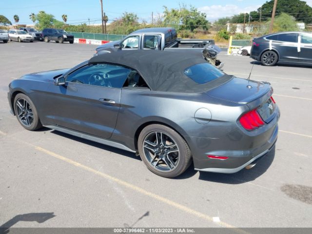 Photo 2 VIN: 1FATP8UHXL5135135 - FORD MUSTANG 