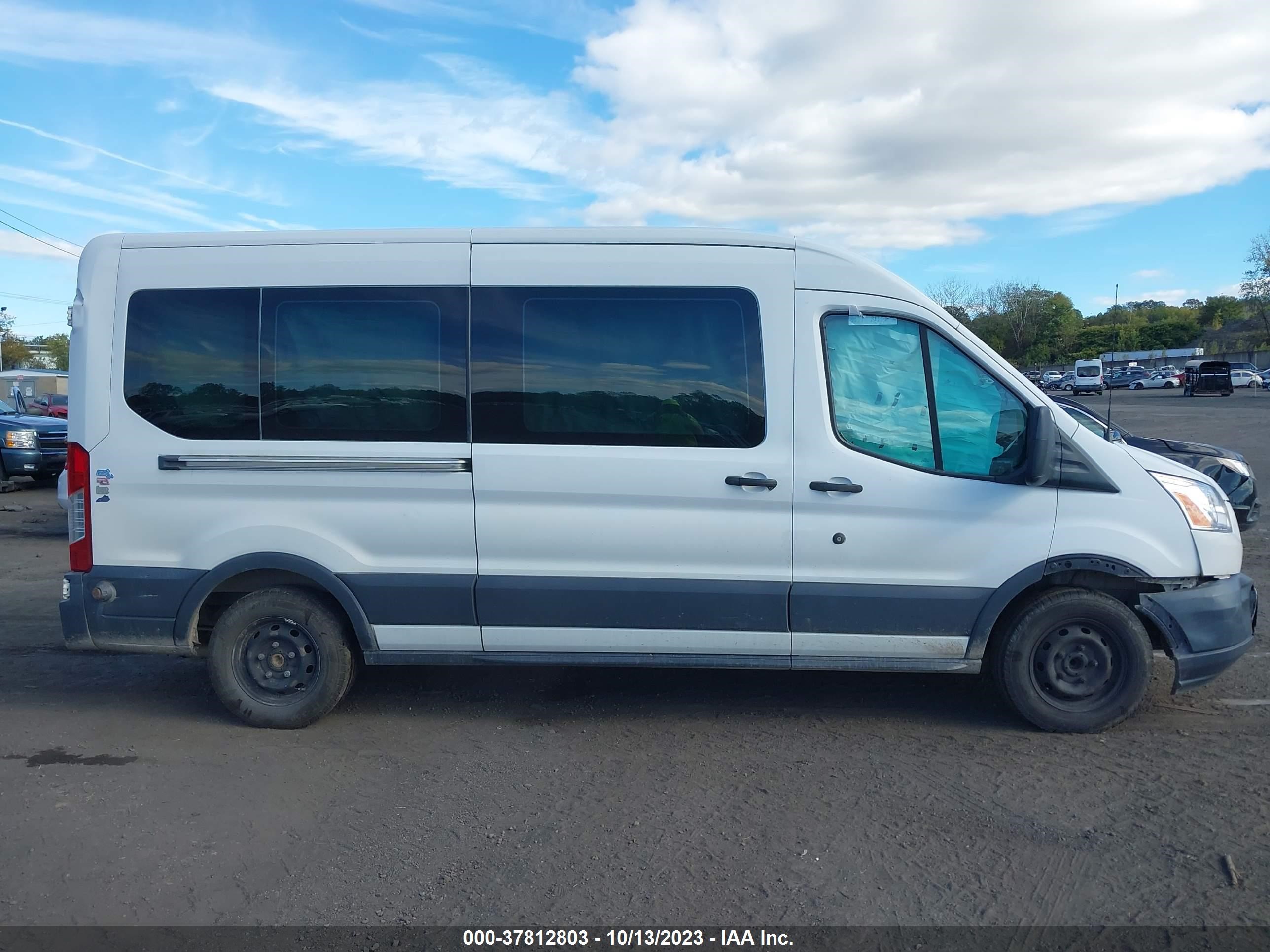 Photo 12 VIN: 1FBAX2CG4HKA90150 - FORD TRANSIT 