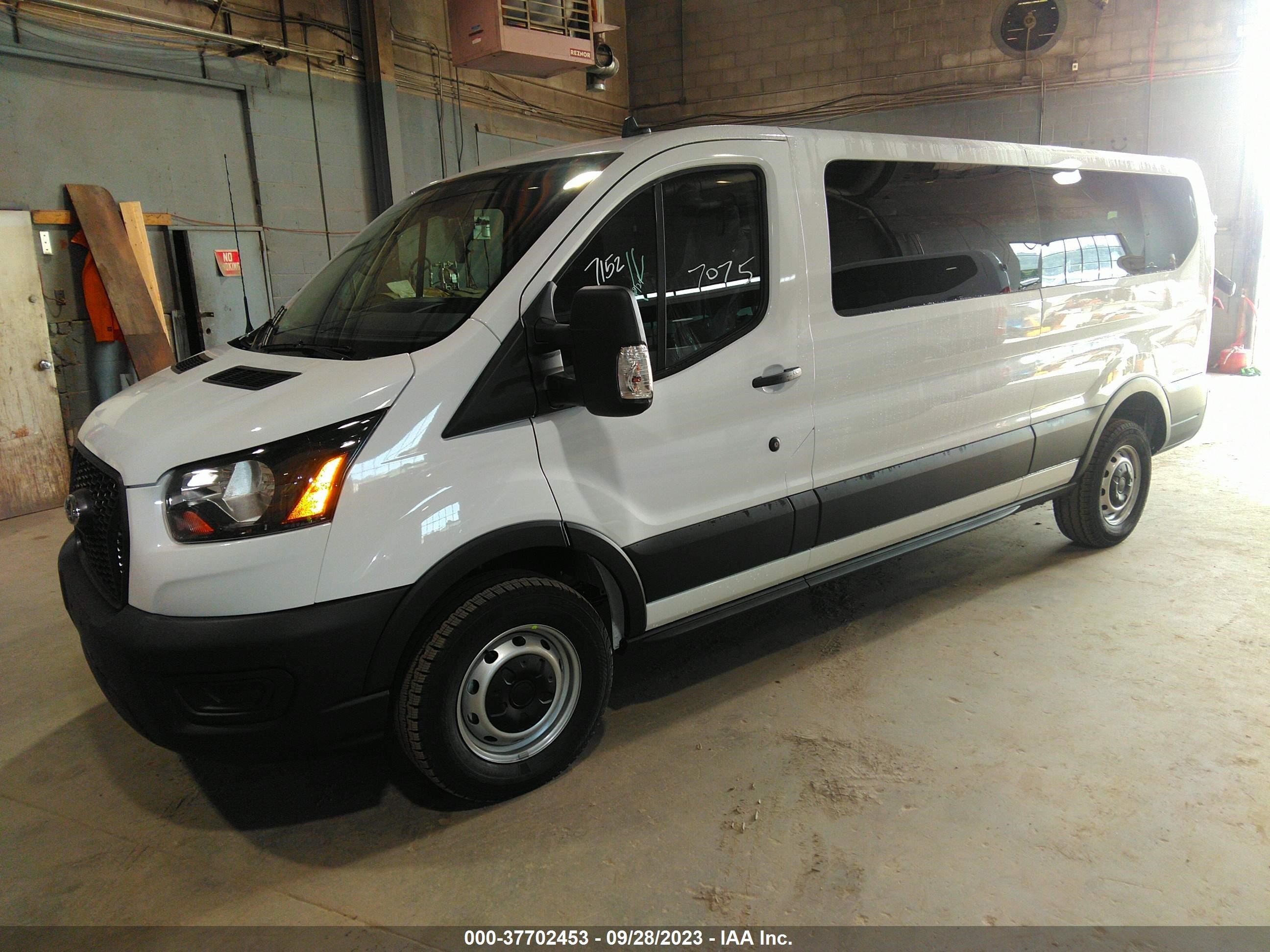 Photo 1 VIN: 1FBAX2Y84PKB57670 - FORD TRANSIT 