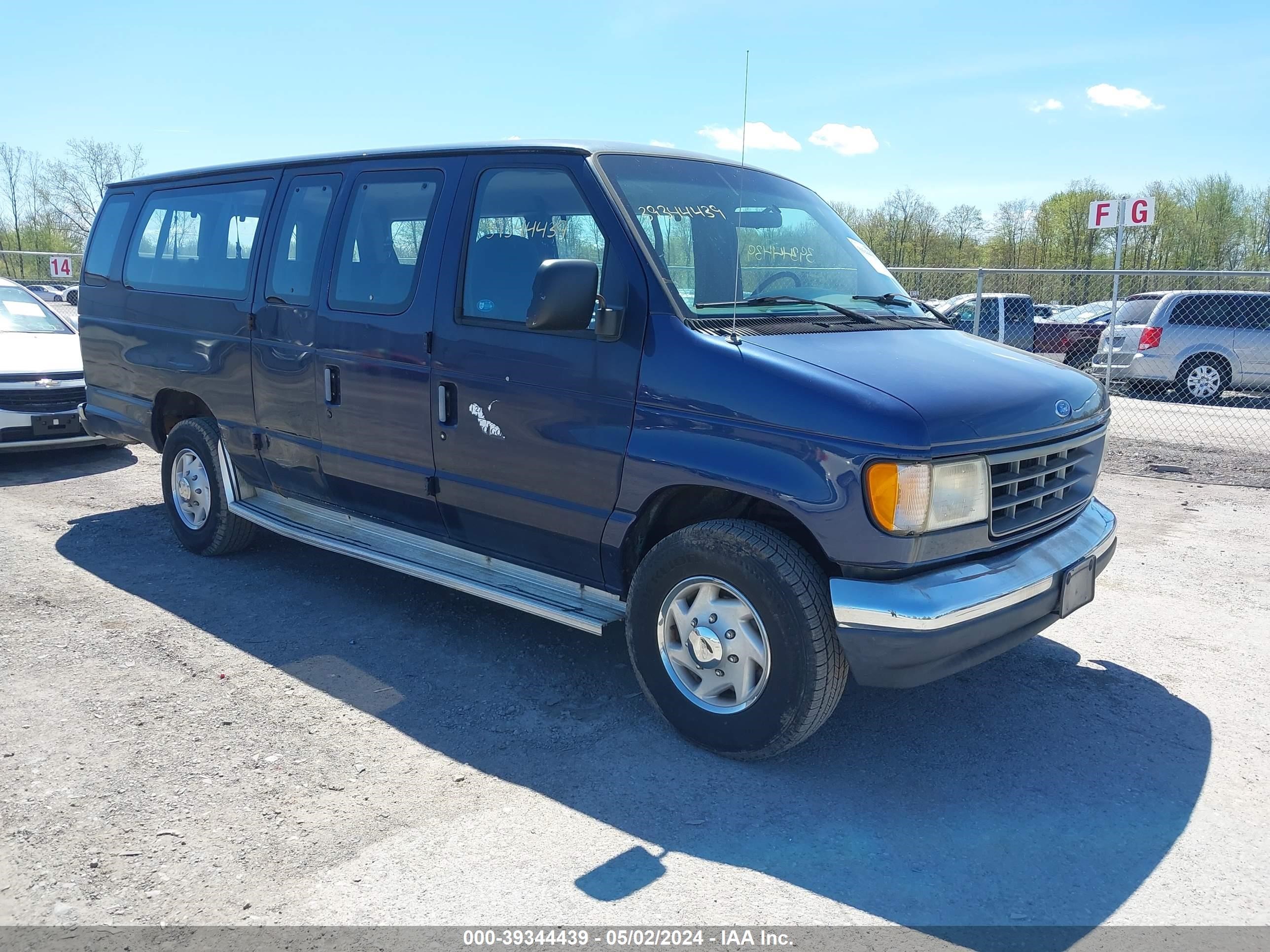 Photo 0 VIN: 1FBJS31G6SHB86275 - FORD ECONOLINE 