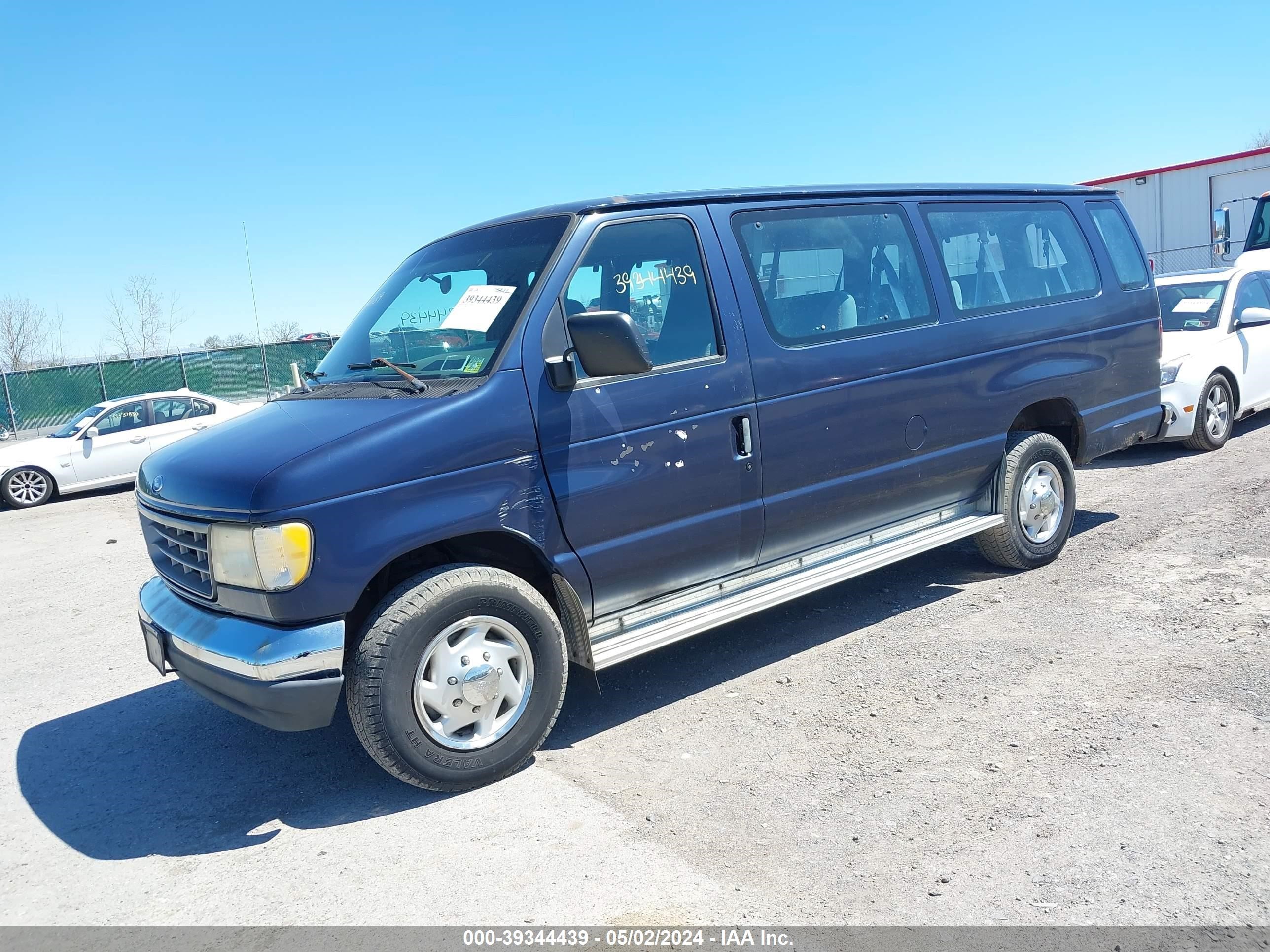 Photo 1 VIN: 1FBJS31G6SHB86275 - FORD ECONOLINE 