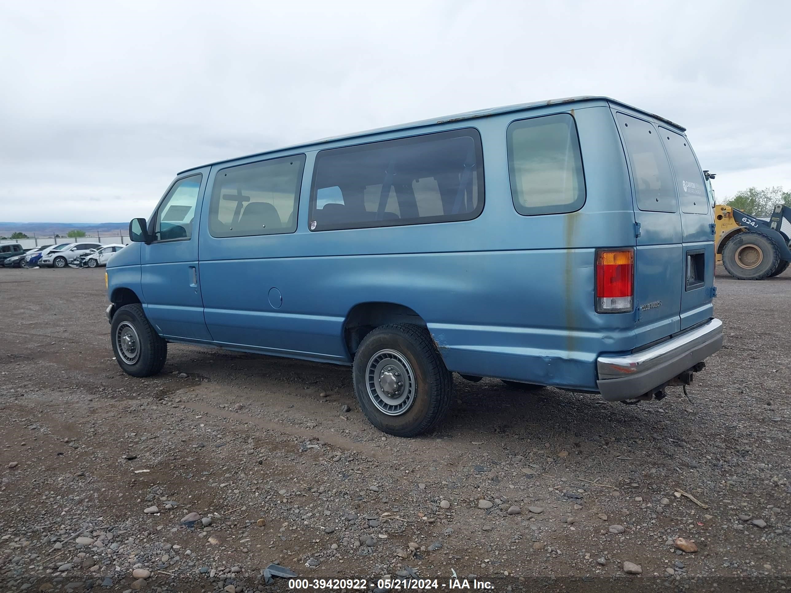 Photo 2 VIN: 1FBJS31H0PHB62733 - FORD ECONOLINE 