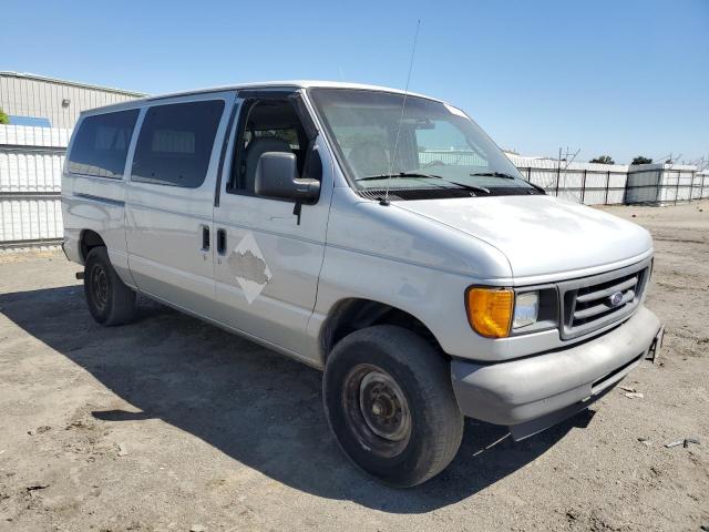 Photo 3 VIN: 1FBNE31L05HA76283 - FORD ECONOLINE 