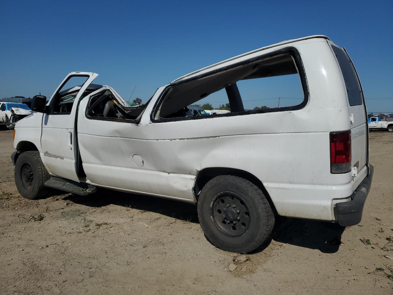 Photo 1 VIN: 1FBNE31L13HA93672 - FORD ECONOLINE 