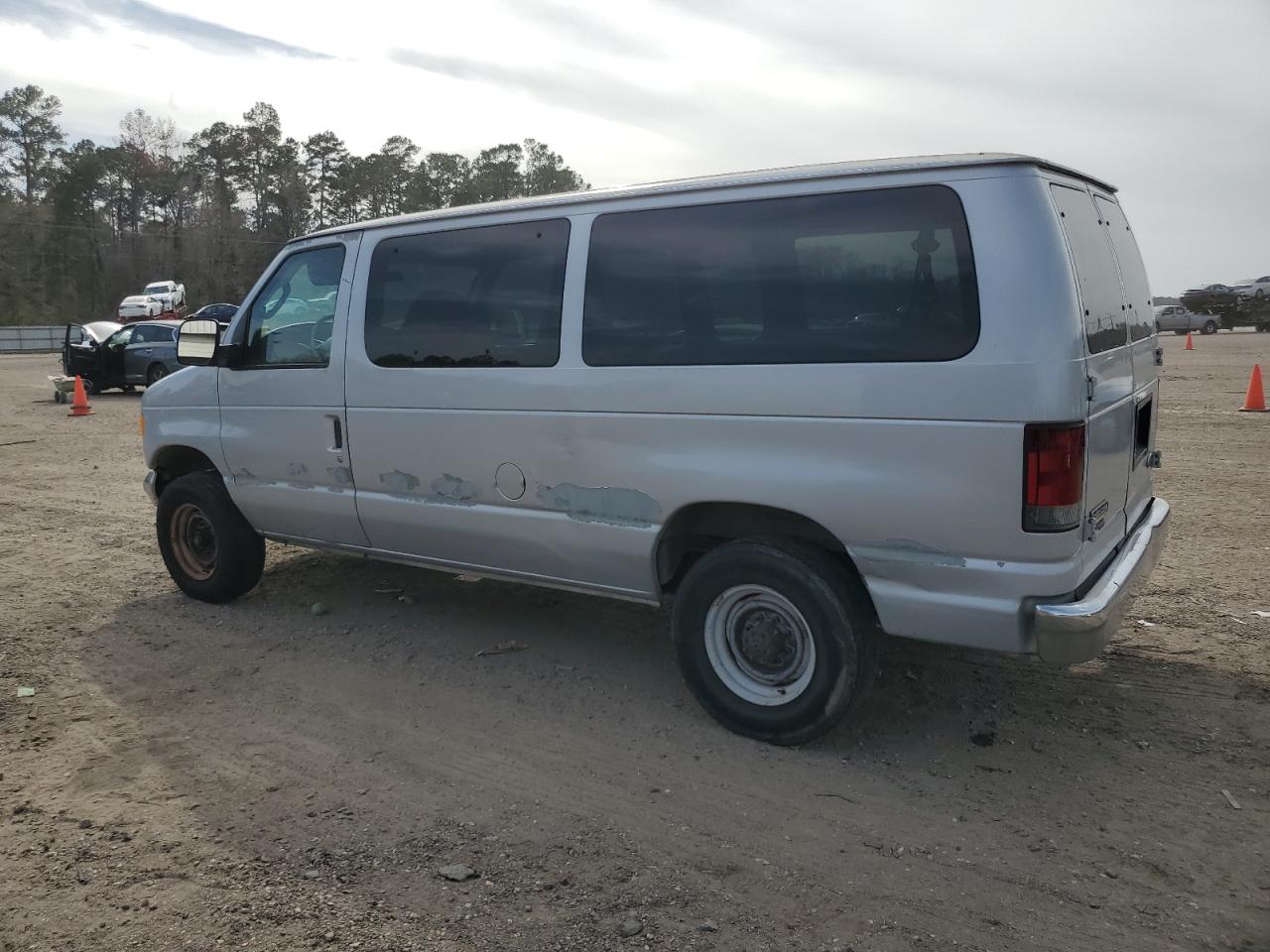 Photo 1 VIN: 1FBNE31L97DA80245 - FORD ECONOLINE 