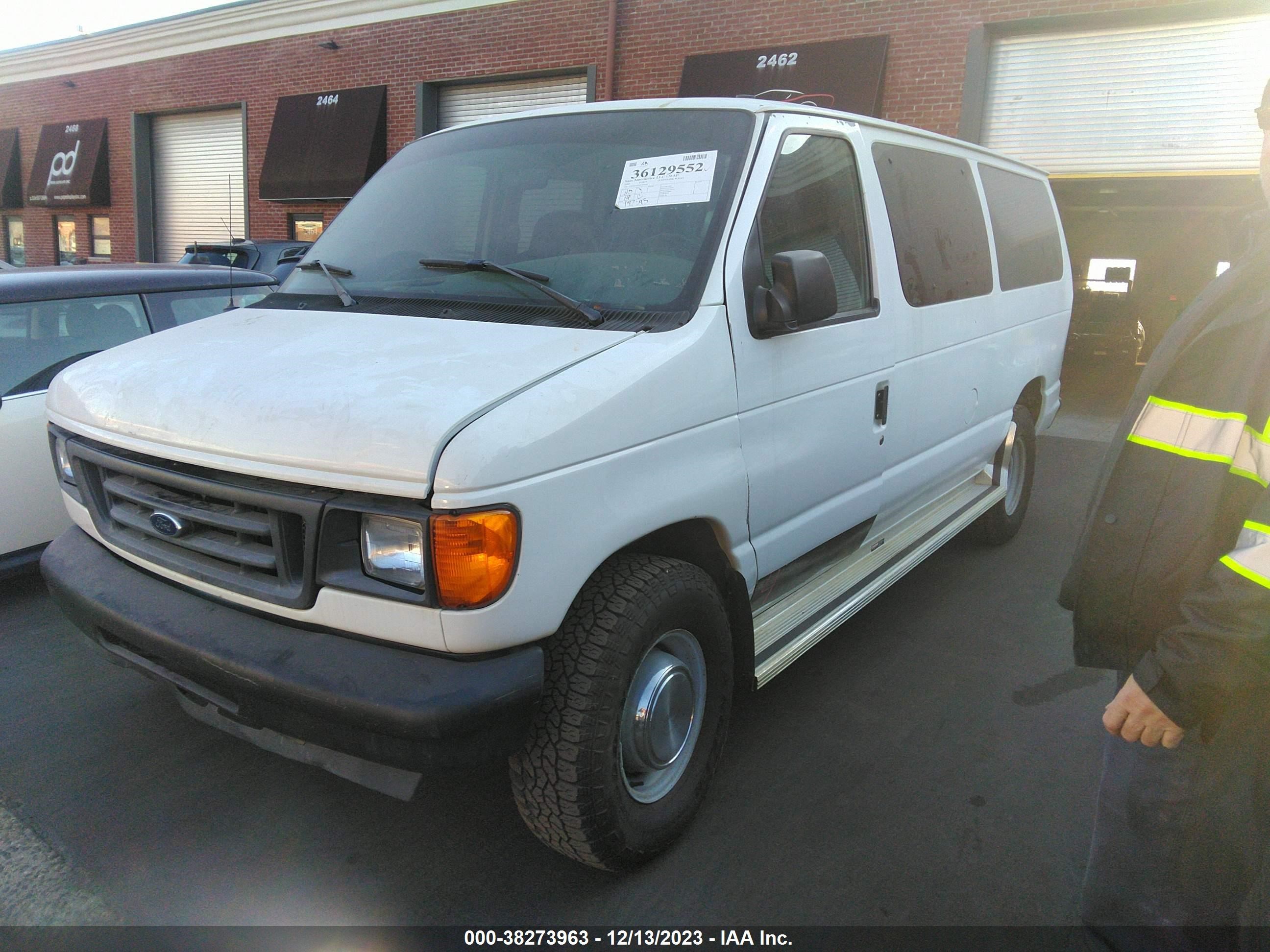 Photo 1 VIN: 1FBNE31P26DA46584 - FORD ECONOLINE 