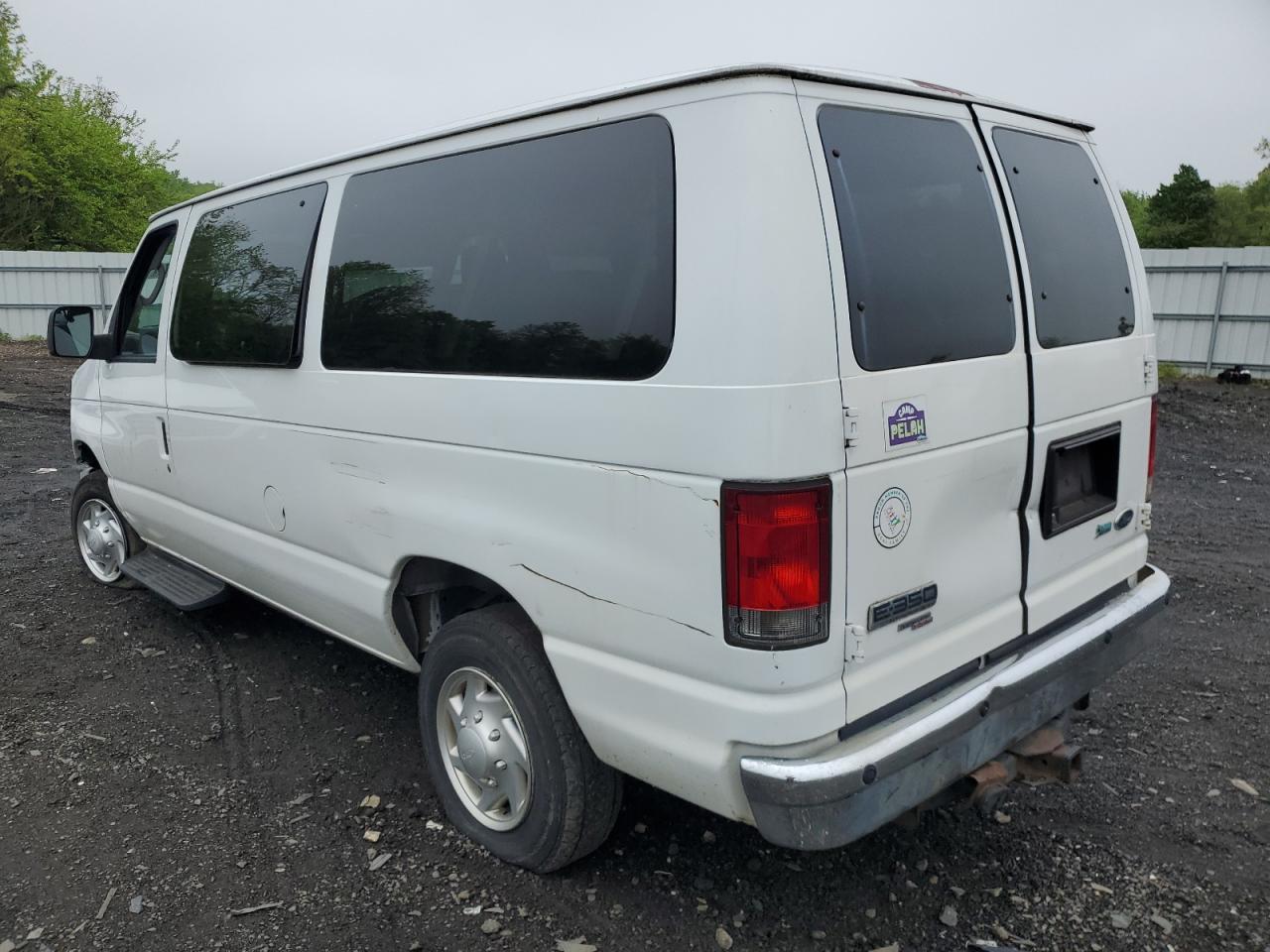 Photo 1 VIN: 1FBNE3BL2BDB12976 - FORD ECONOLINE 