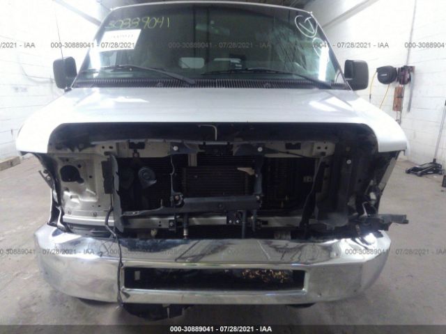 Photo 5 VIN: 1FBNE3BL3ADA88847 - FORD ECONOLINE WAGON 