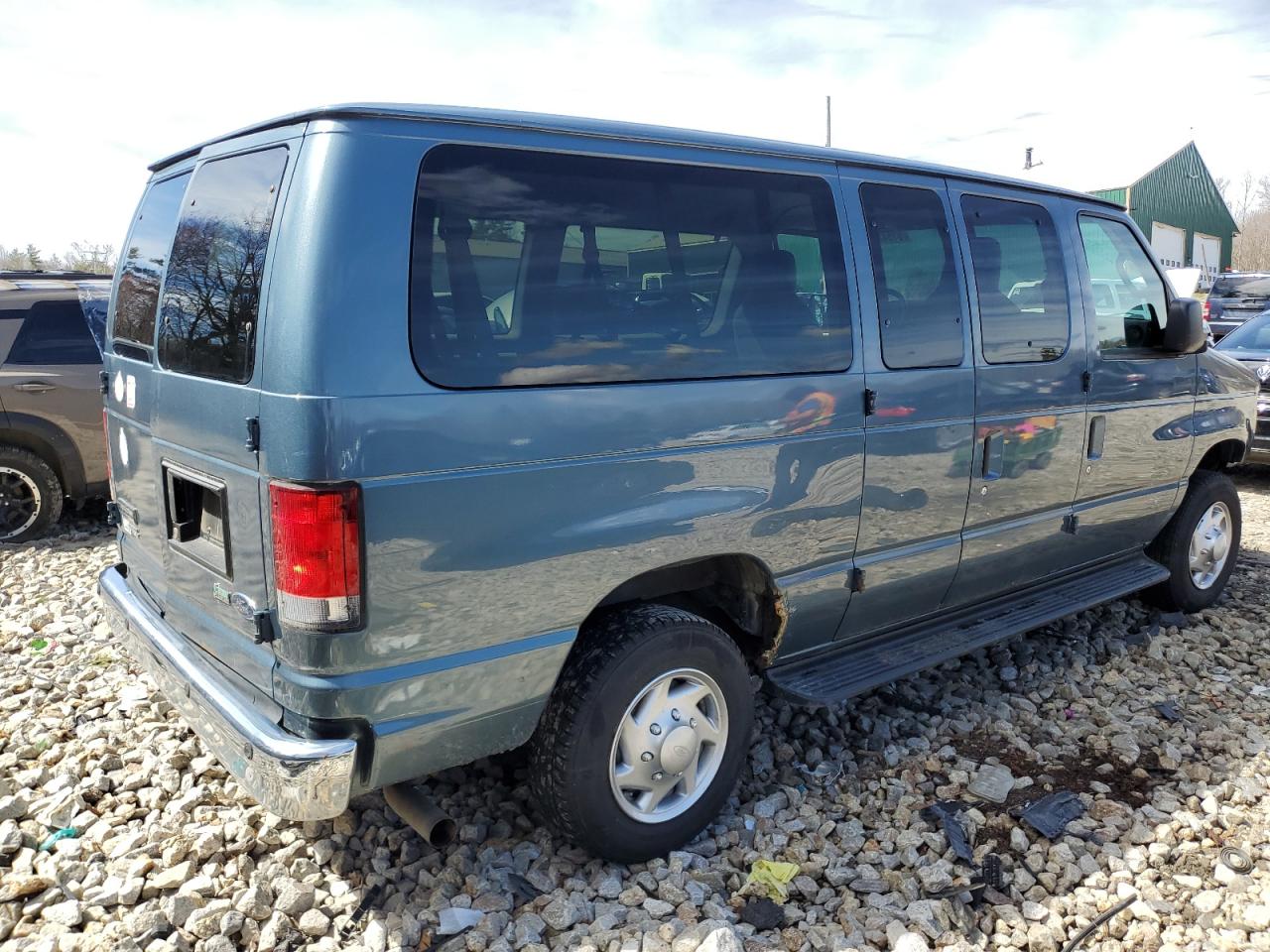 Photo 2 VIN: 1FBNE3BL4EDA21535 - FORD ECONOLINE 