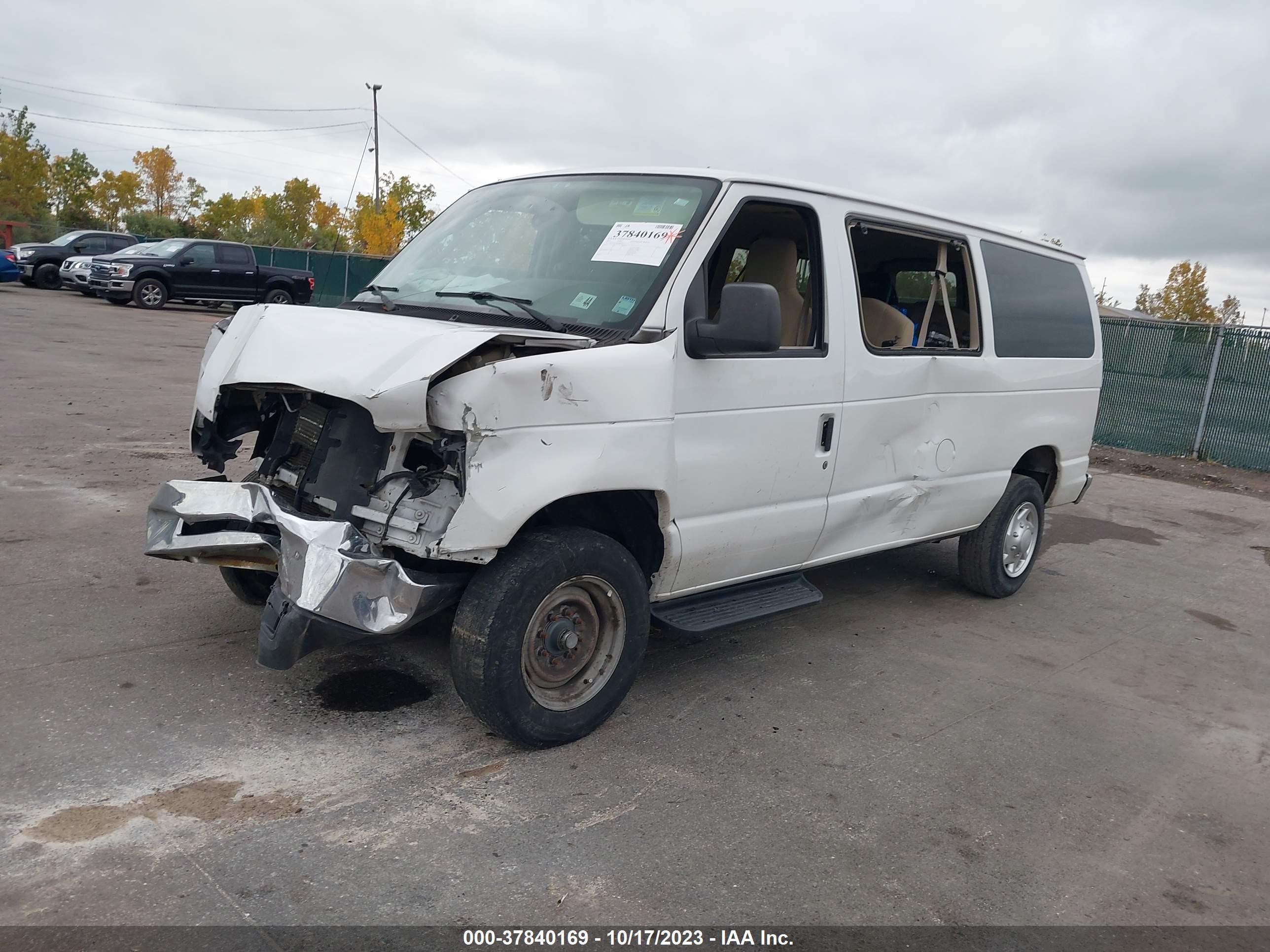 Photo 1 VIN: 1FBNE3BL9DDA65531 - FORD ECONOLINE WAGON 