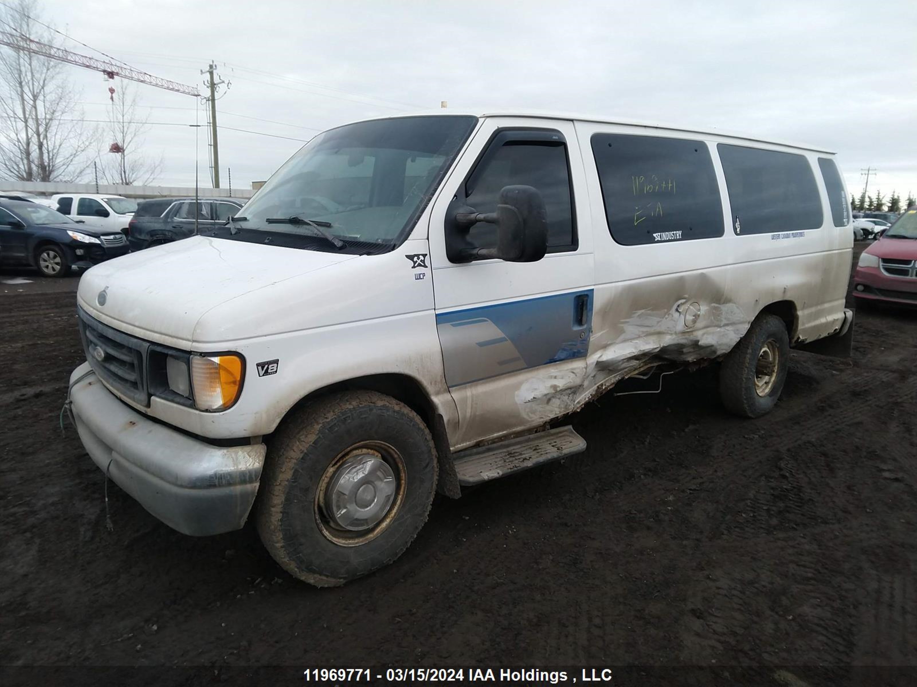 Photo 1 VIN: 1FBSS31F31HB49999 - FORD ECONOLINE 