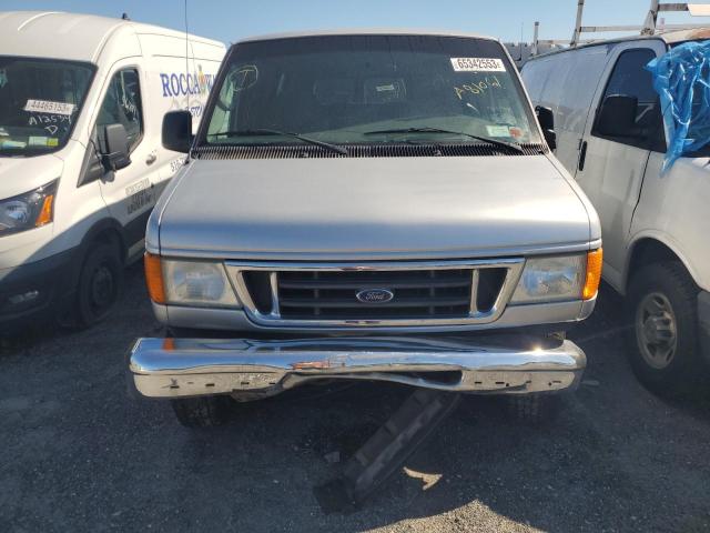 Photo 4 VIN: 1FBSS31L26DA81067 - FORD ECONOLINE 