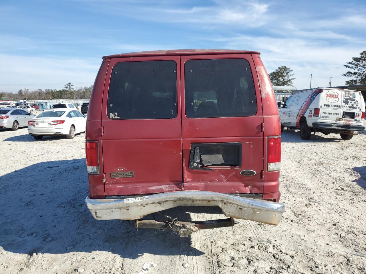 Photo 5 VIN: 1FBSS31L4YHB72773 - FORD ECONOLINE 