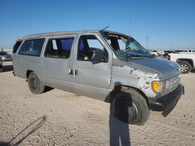 Photo 3 VIN: 1FBSS31S92HA05274 - FORD ECONOLINE 