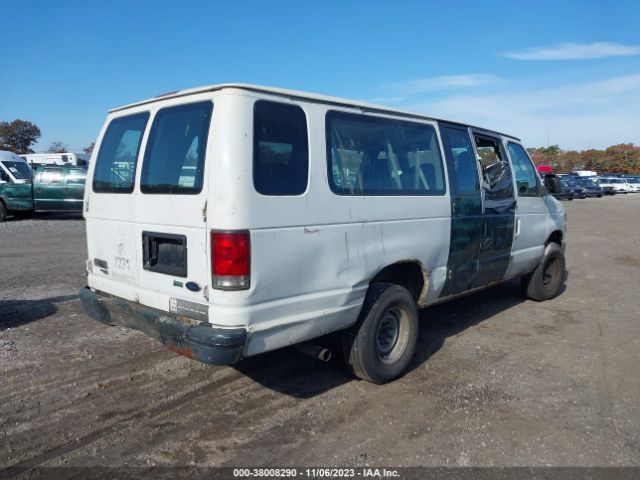 Photo 3 VIN: 1FBSS3BL0CDB14240 - FORD ECONOLINE WAGON 