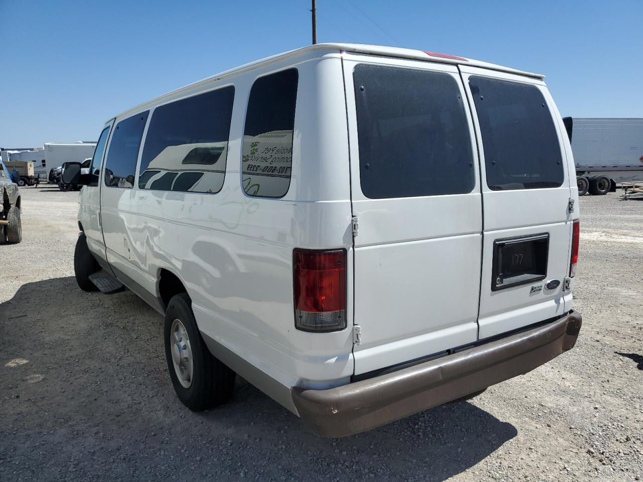 Photo 1 VIN: 1FBSS3BL2BDB07448 - FORD ECONOLINE 