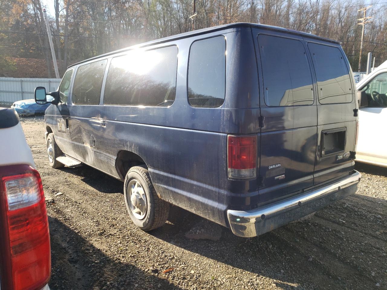 Photo 1 VIN: 1FBSS3BL5BDA44037 - FORD ECONOLINE 