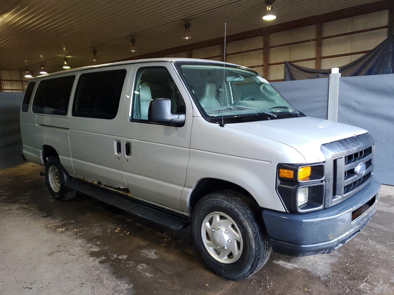 Photo 3 VIN: 1FBSS3BL6CDA20847 - FORD ECONOLINE 