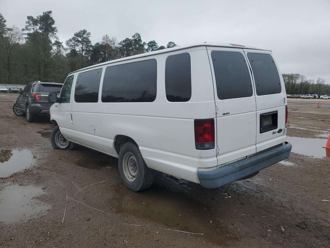 Photo 1 VIN: 1FBSS3BL7CDA79308 - FORD ECONOLINE 