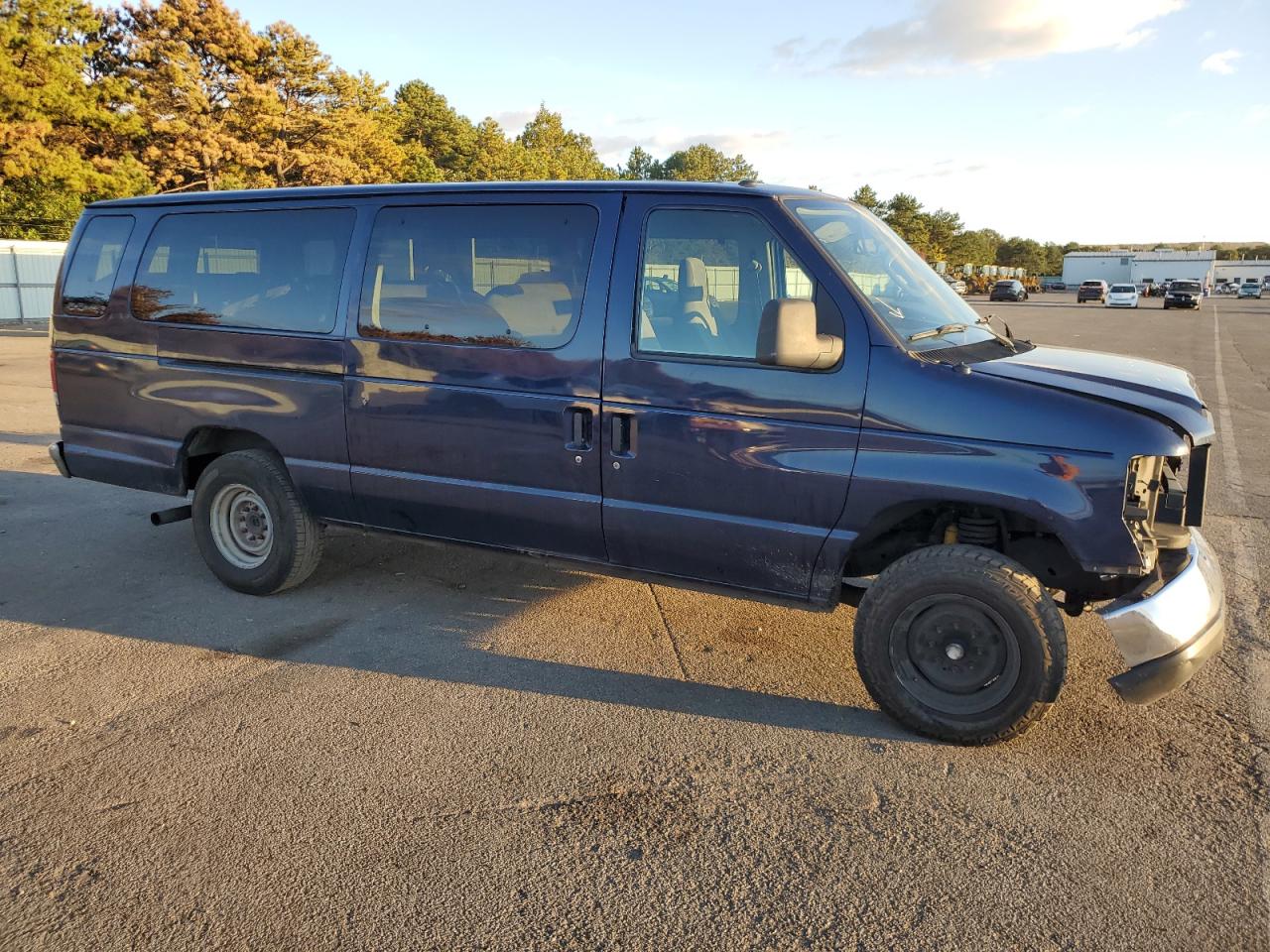 Photo 3 VIN: 1FBSS3BL7DDB07772 - FORD ECONOLINE 