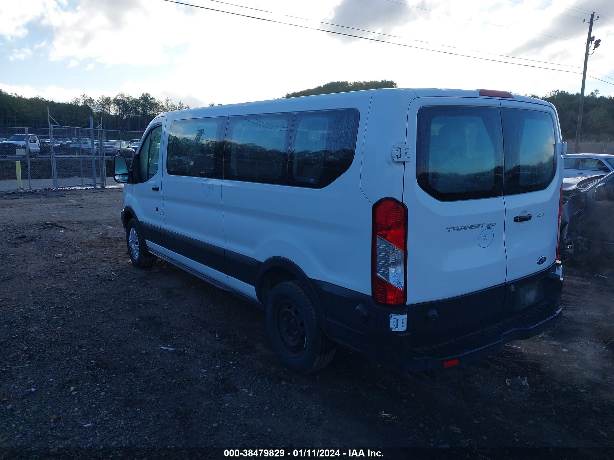 Photo 2 VIN: 1FBZX2YM0KKB83966 - FORD TRANSIT 