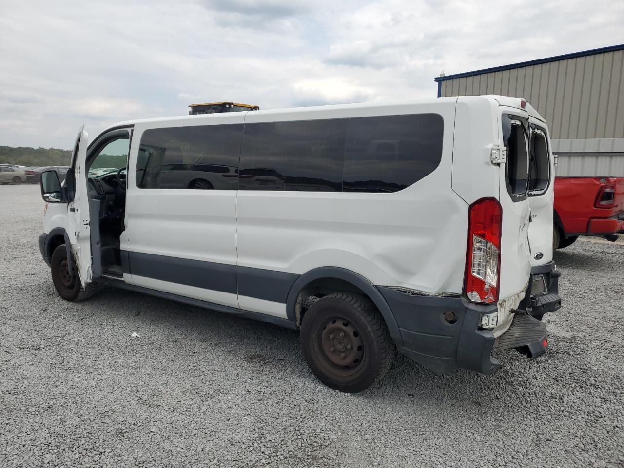 Photo 1 VIN: 1FBZX2YM2HKB02068 - FORD TRANSIT 