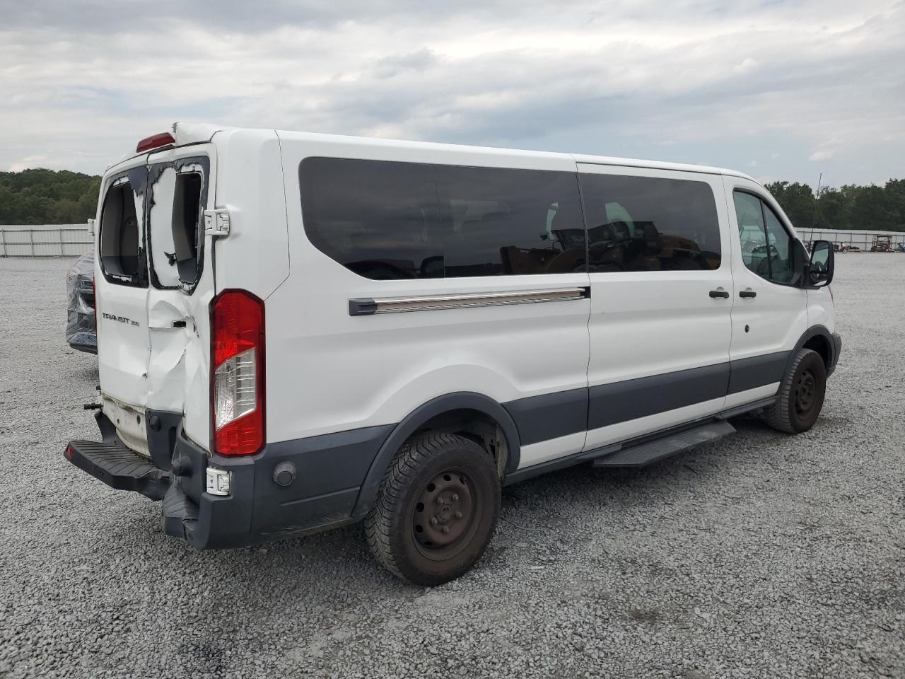 Photo 2 VIN: 1FBZX2YM2HKB02068 - FORD TRANSIT 