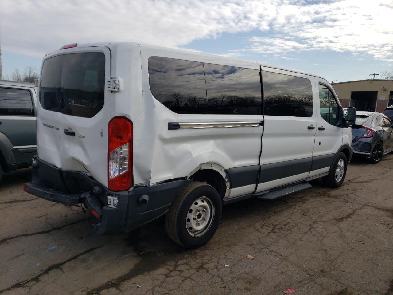 Photo 2 VIN: 1FBZX2YM4HKA57621 - FORD TRANSIT 