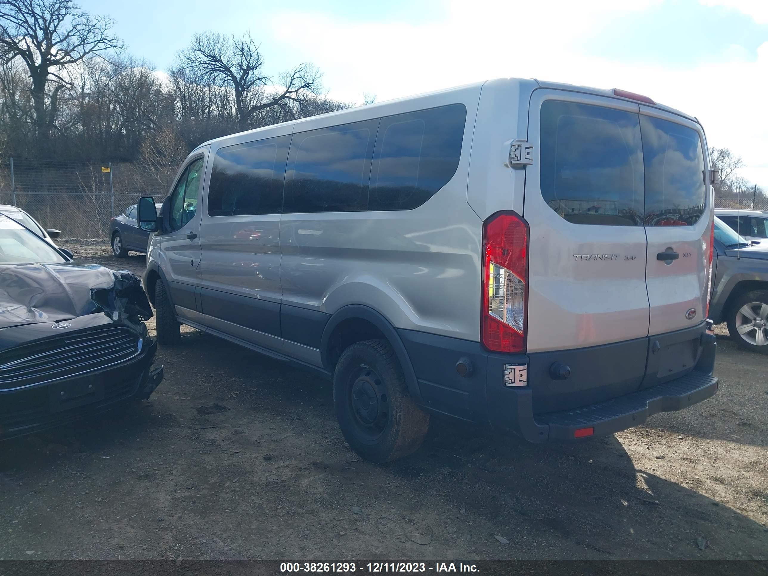 Photo 2 VIN: 1FBZX2YM5GKA53379 - FORD TRANSIT 