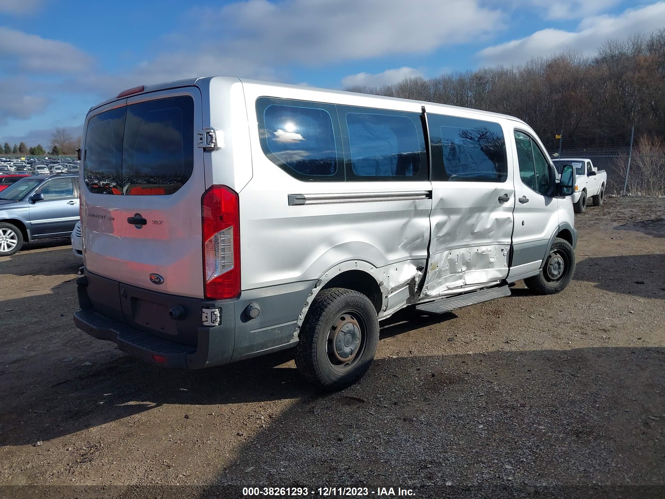 Photo 3 VIN: 1FBZX2YM5GKA53379 - FORD TRANSIT 