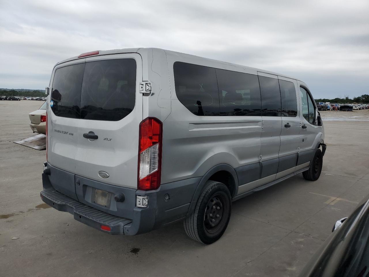 Photo 2 VIN: 1FBZX2ZM0FKA33540 - FORD TRANSIT 