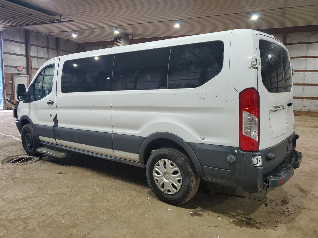 Photo 2 VIN: 1FBZX2ZM2FKA39548 - FORD TRANSIT 