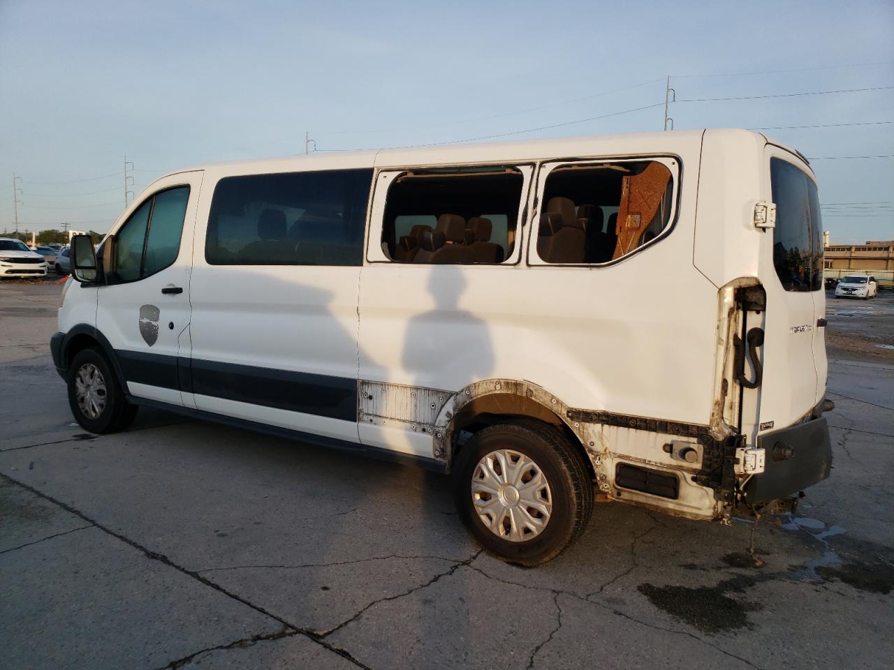 Photo 1 VIN: 1FBZX2ZM7GKB25665 - FORD TRANSIT 