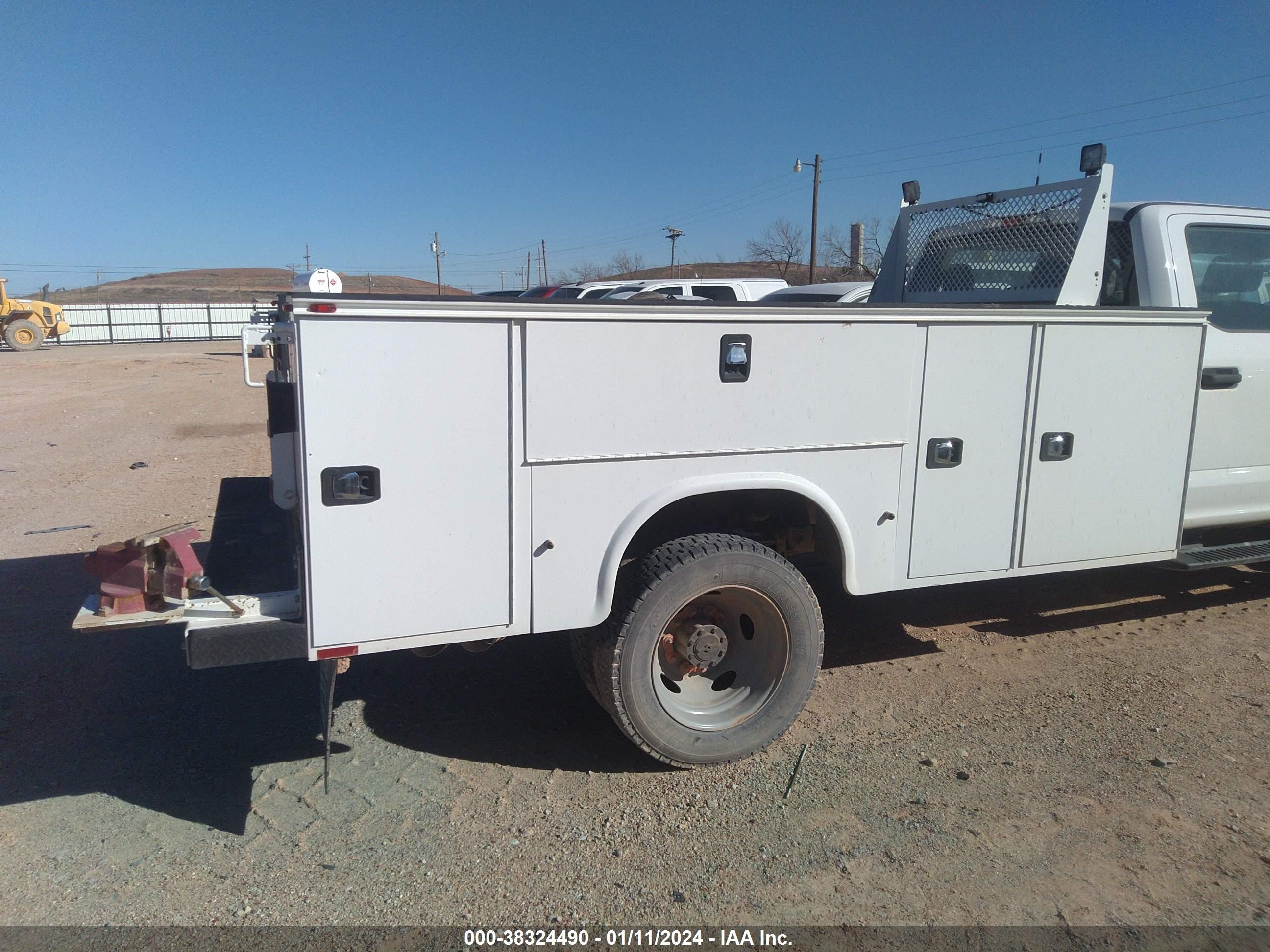 Photo 6 VIN: 1FD0W4HT4JEC13098 - FORD F450 