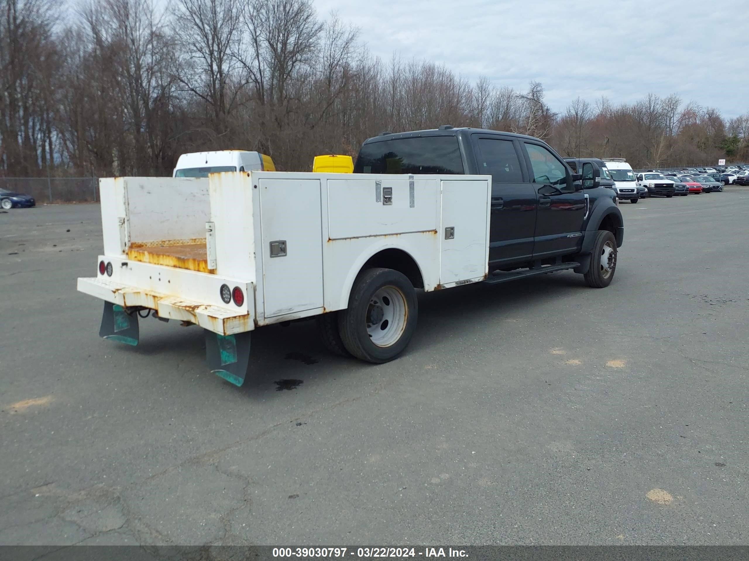 Photo 3 VIN: 1FD0W4HT6MED03034 - FORD F450 