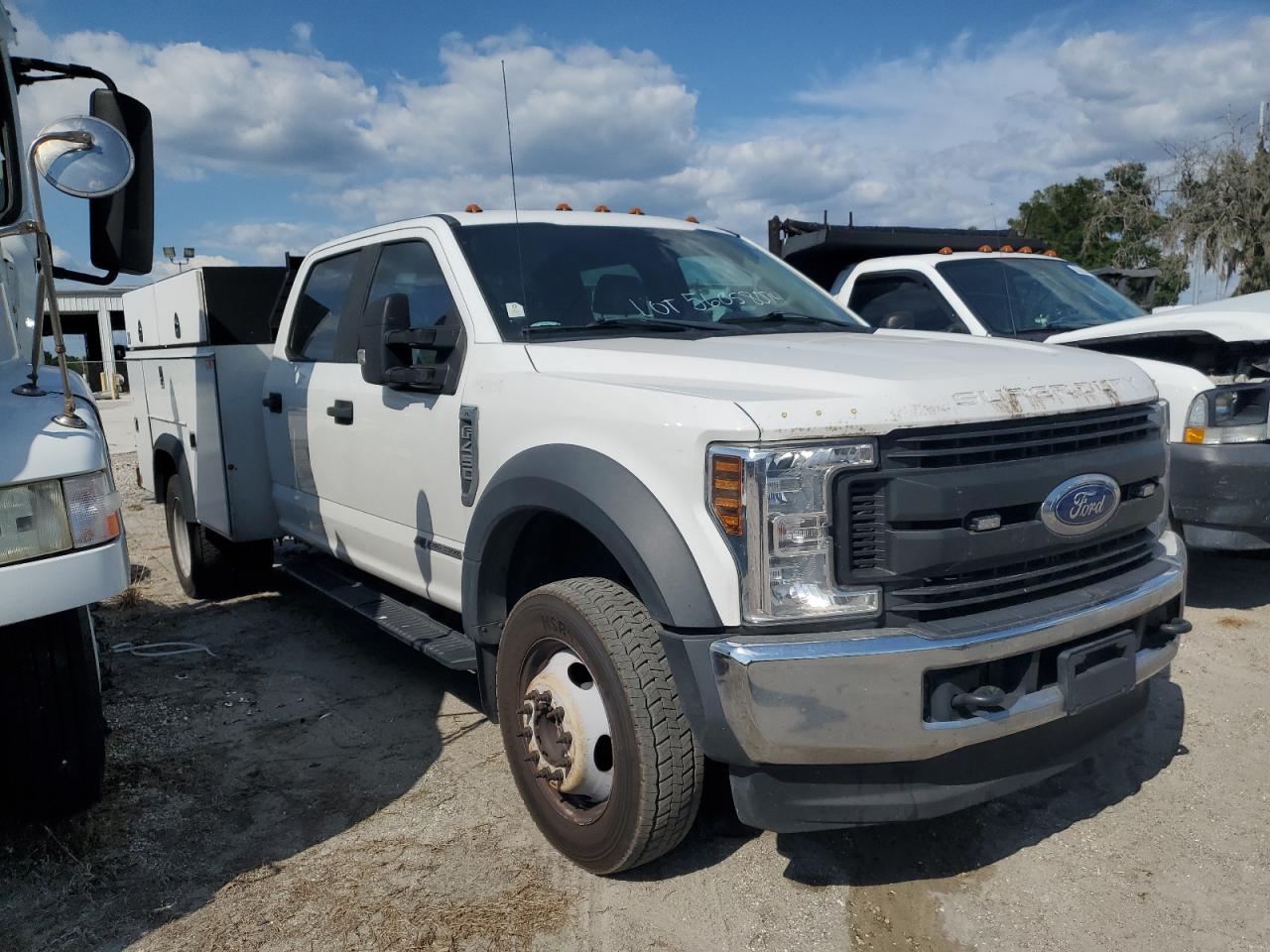 Photo 3 VIN: 1FD0W4HT8KED01864 - FORD F450 