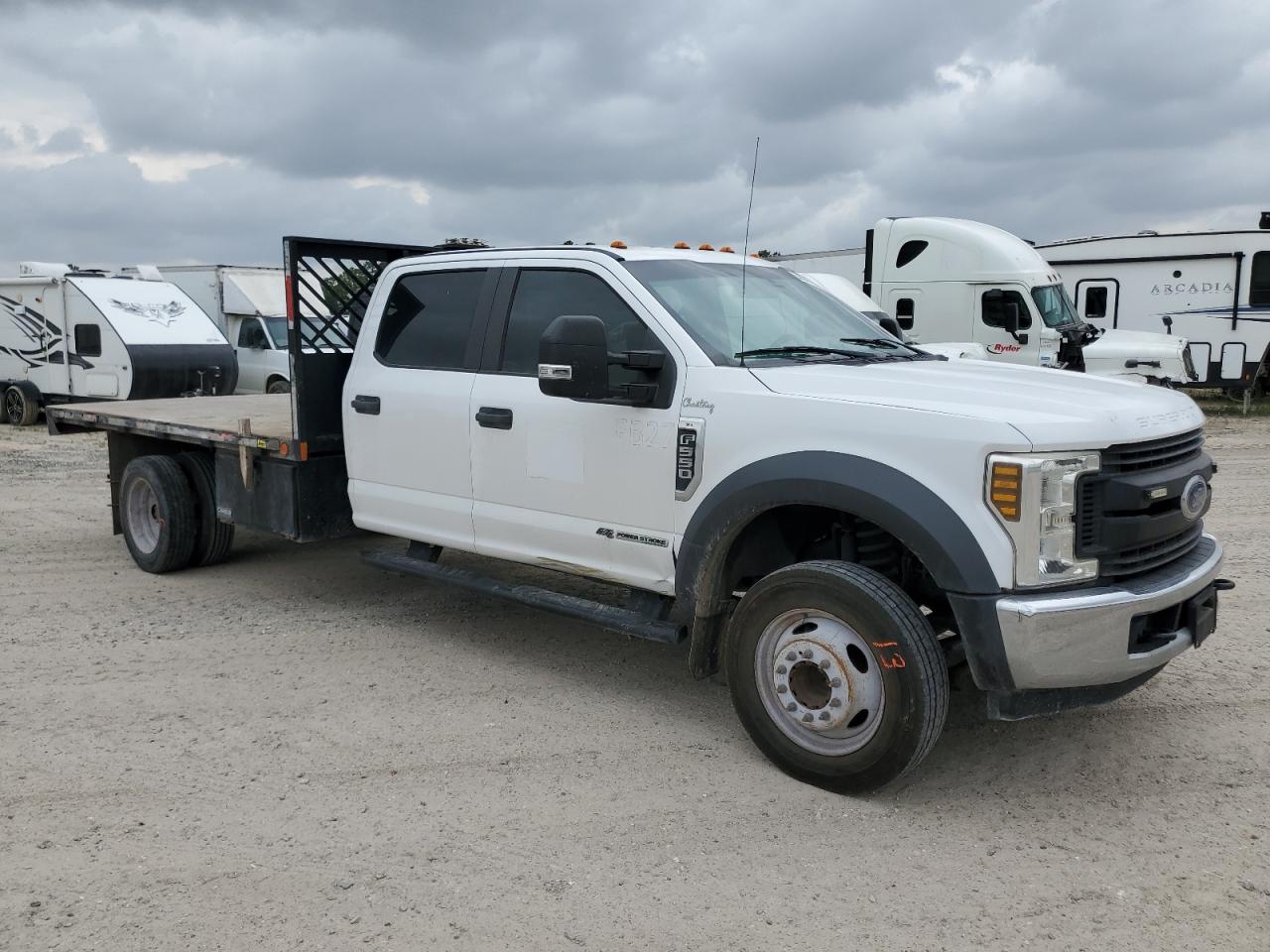 Photo 3 VIN: 1FD0W5GT0JEB66496 - FORD F550 