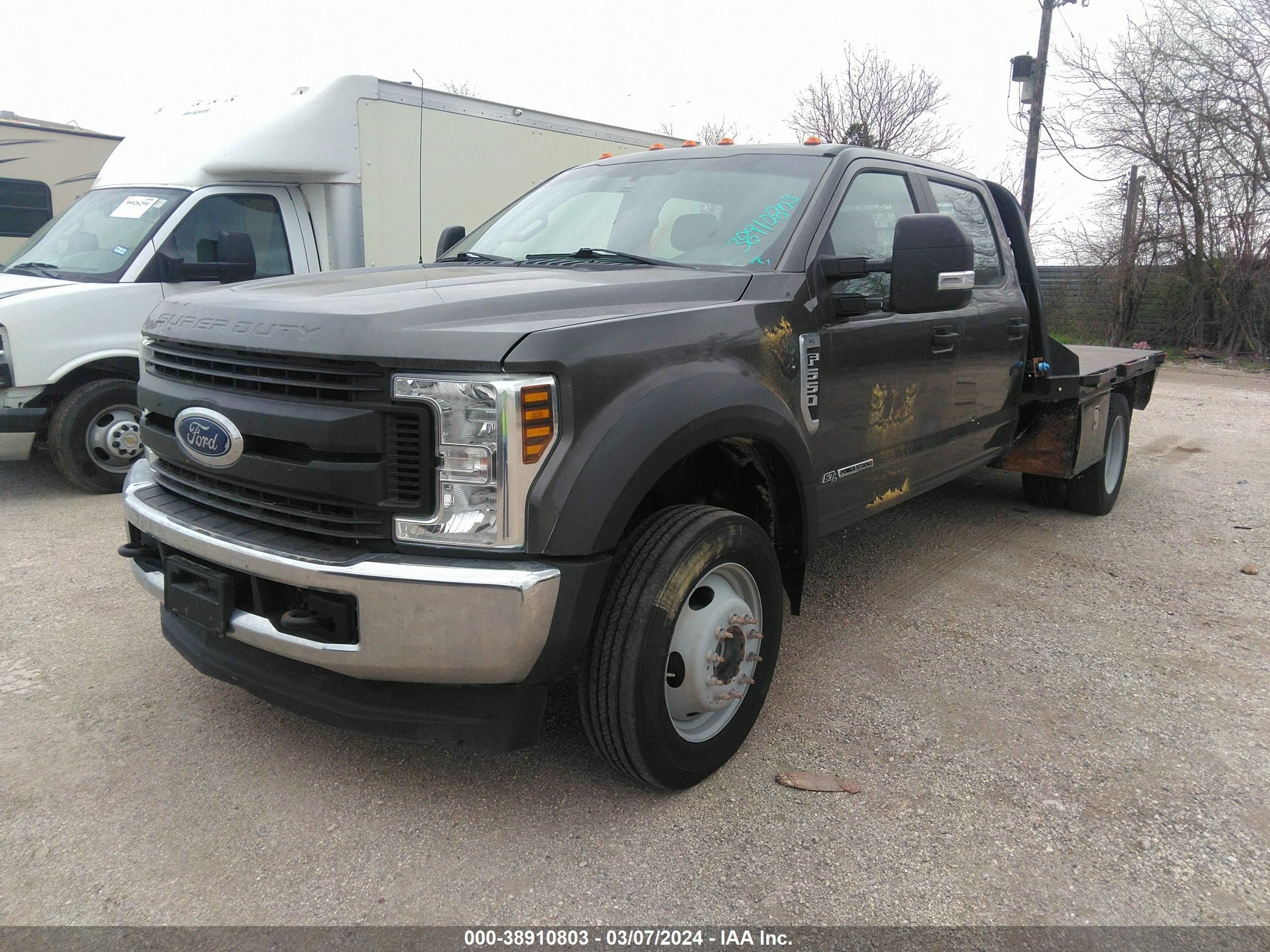 Photo 1 VIN: 1FD0W5HT4KEF53634 - FORD F550 