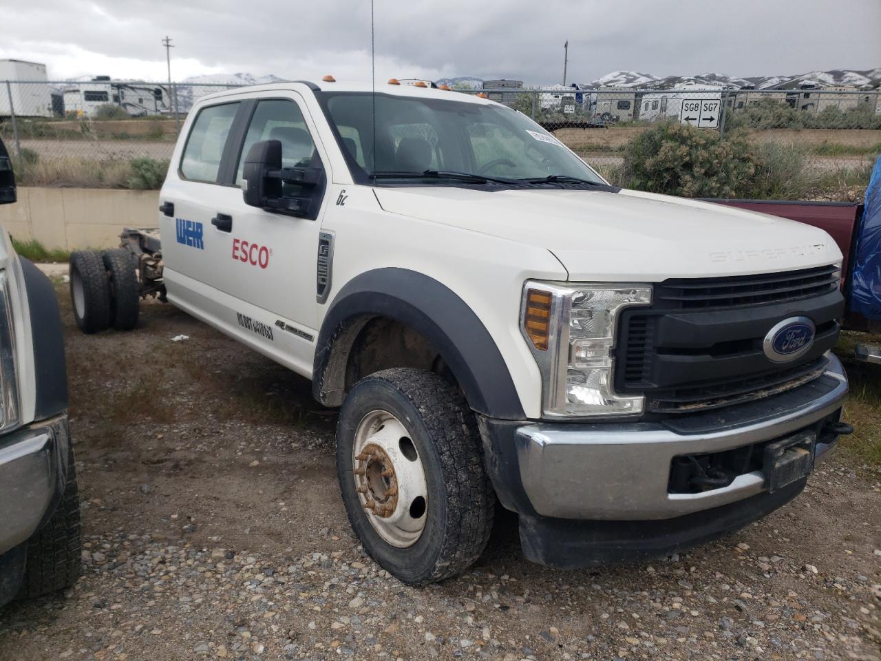 Photo 3 VIN: 1FD0W5HT9KEC41924 - FORD F550 