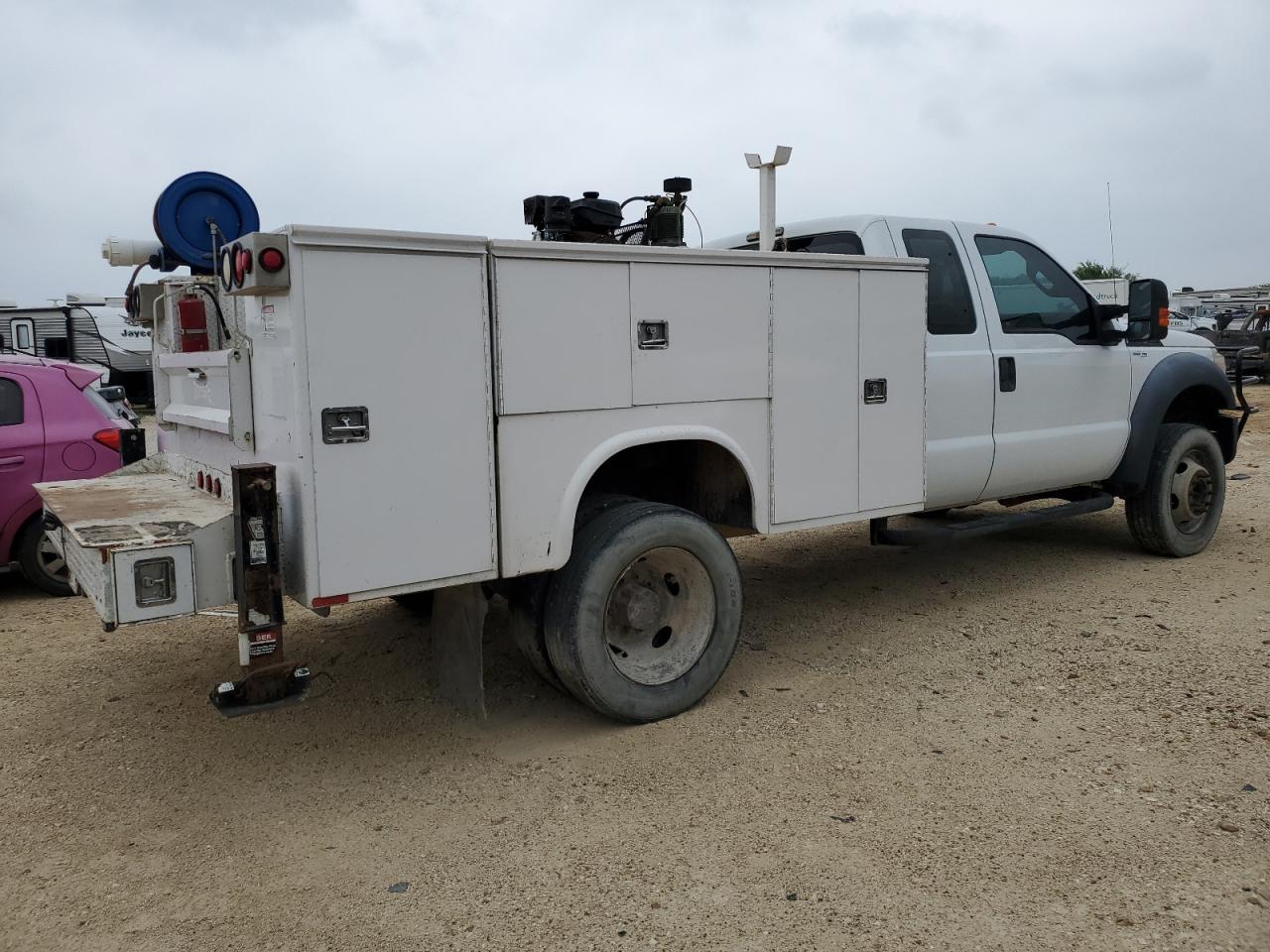 Photo 2 VIN: 1FD0X4GY9DEA86735 - FORD F450 