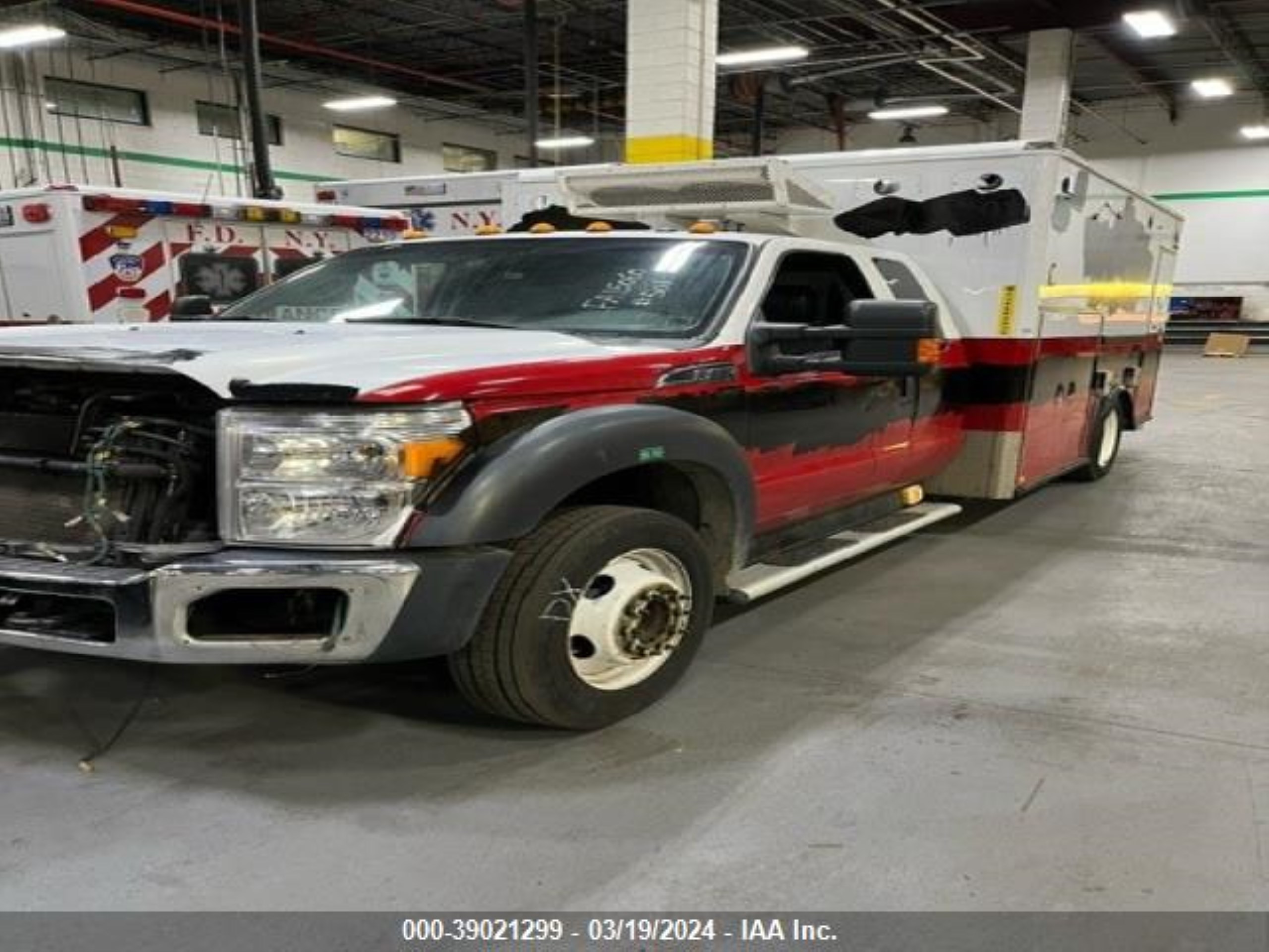 Photo 1 VIN: 1FD0X4HT1FEB33844 - FORD F-450 