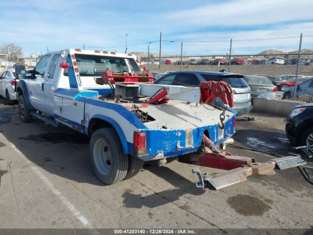 Photo 2 VIN: 1FD0X4HT4FED56685 - FORD F-450 